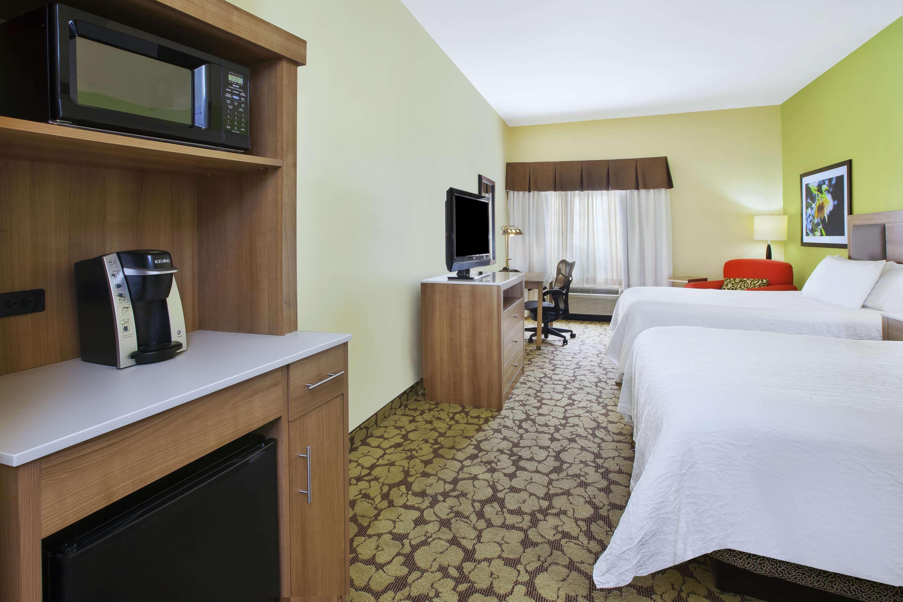 Hilton Garden Hotel 3*